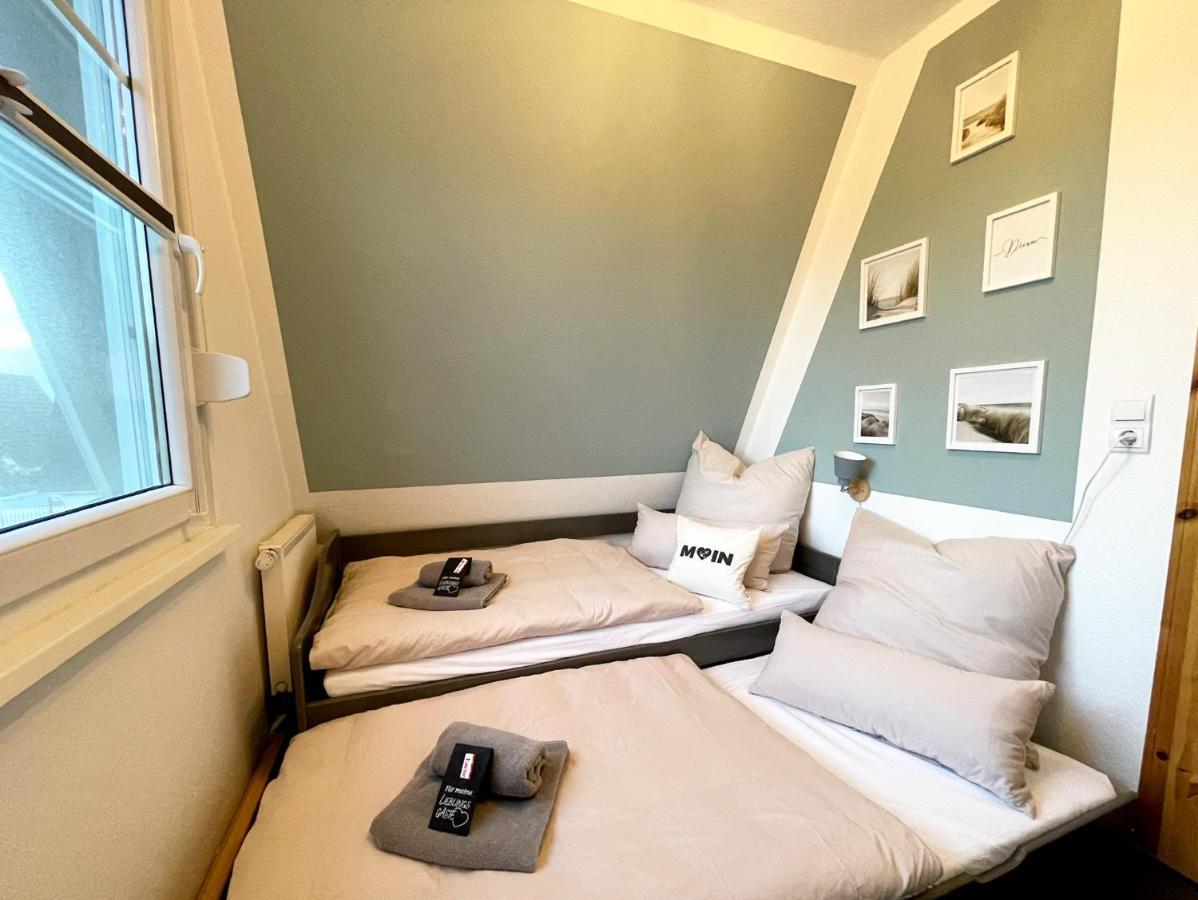 Familienfreundliches Ferienhaus In 5 Min Zum Strand Mit Terrasse Und Kostenlosem Parkplatz Cuxhaven Exterior photo